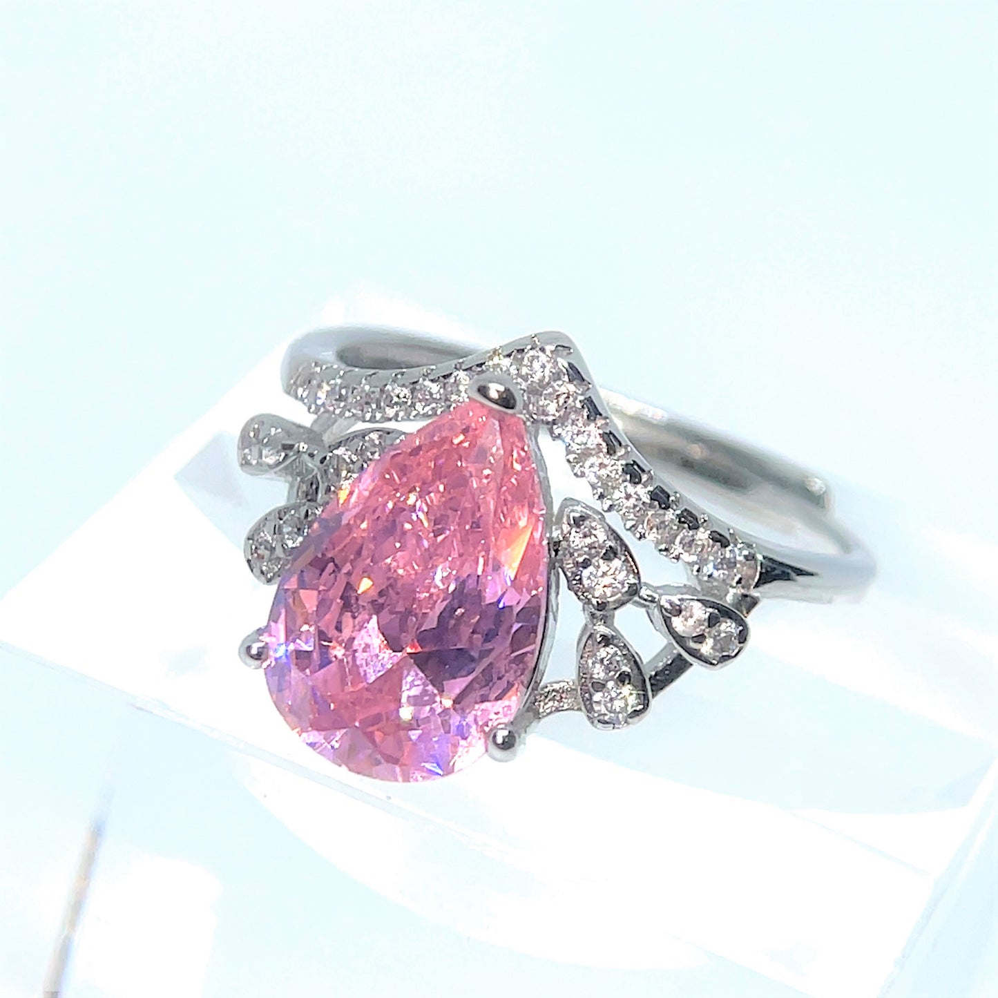 Prunella Ring
