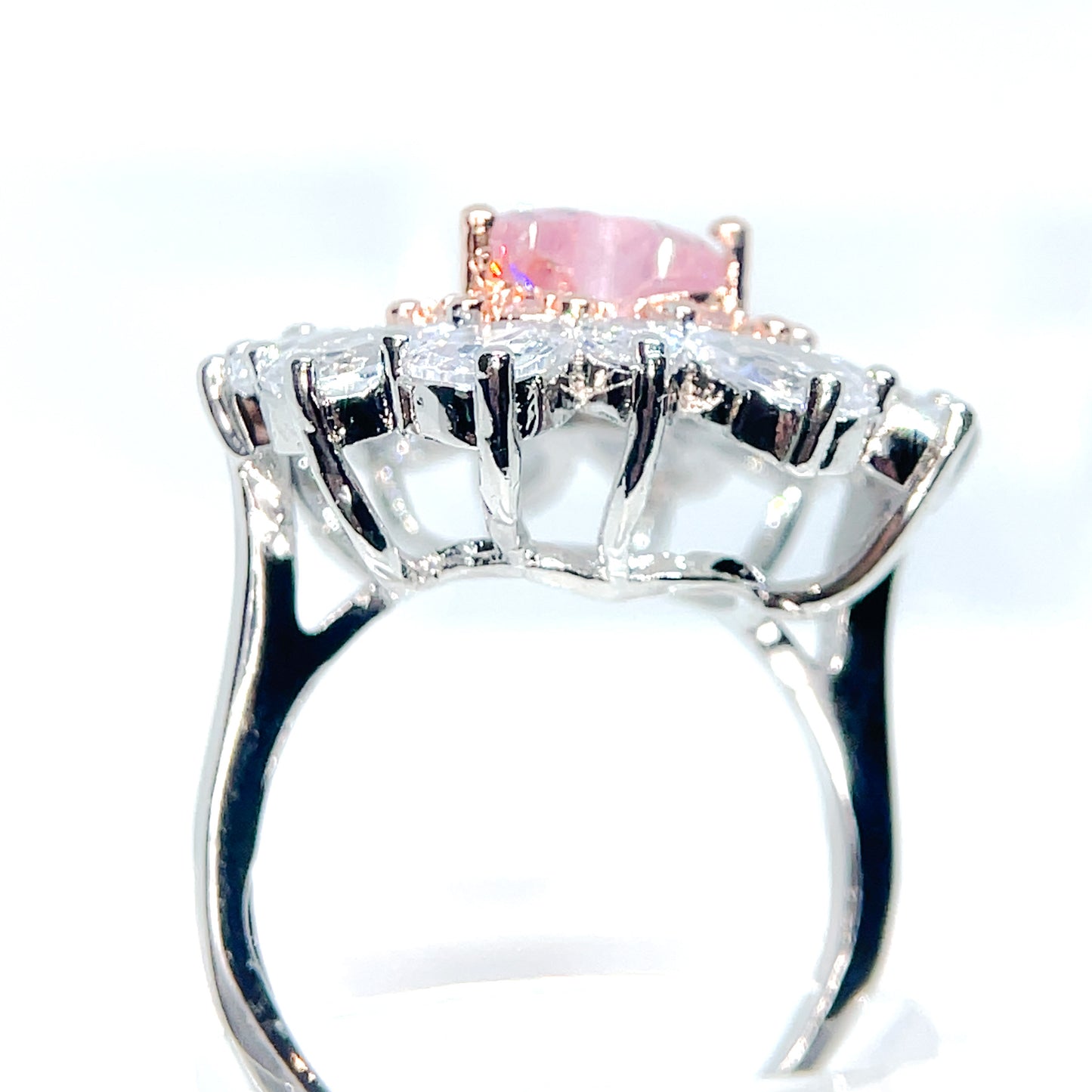 Heart Grandeur Ring
