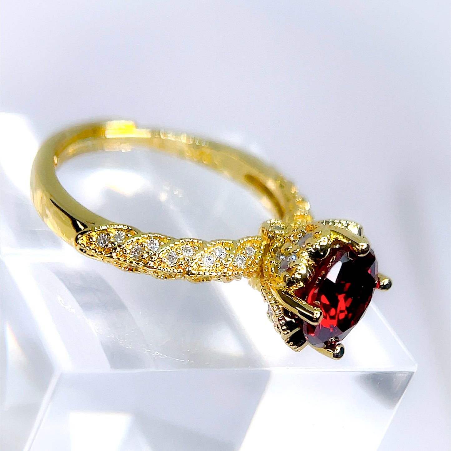 Kalim - Vintage Ruby Ring