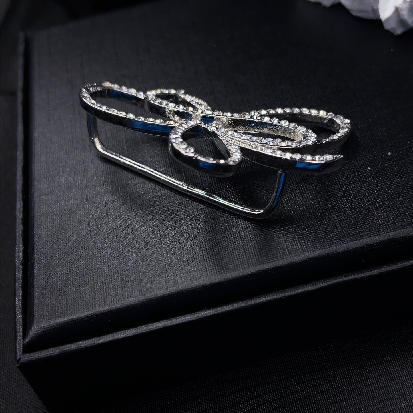 Asymmetrical Ribbon Ear Cuff Earring