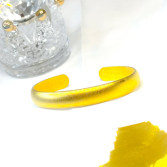 Matte Gold Bangle