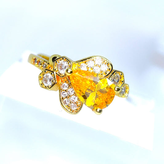 Honey bee ring