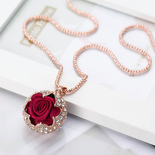 Bridal of Rose Necklace *Handmade*