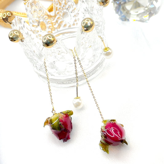 Preserved Rose Buds Threader Earrings